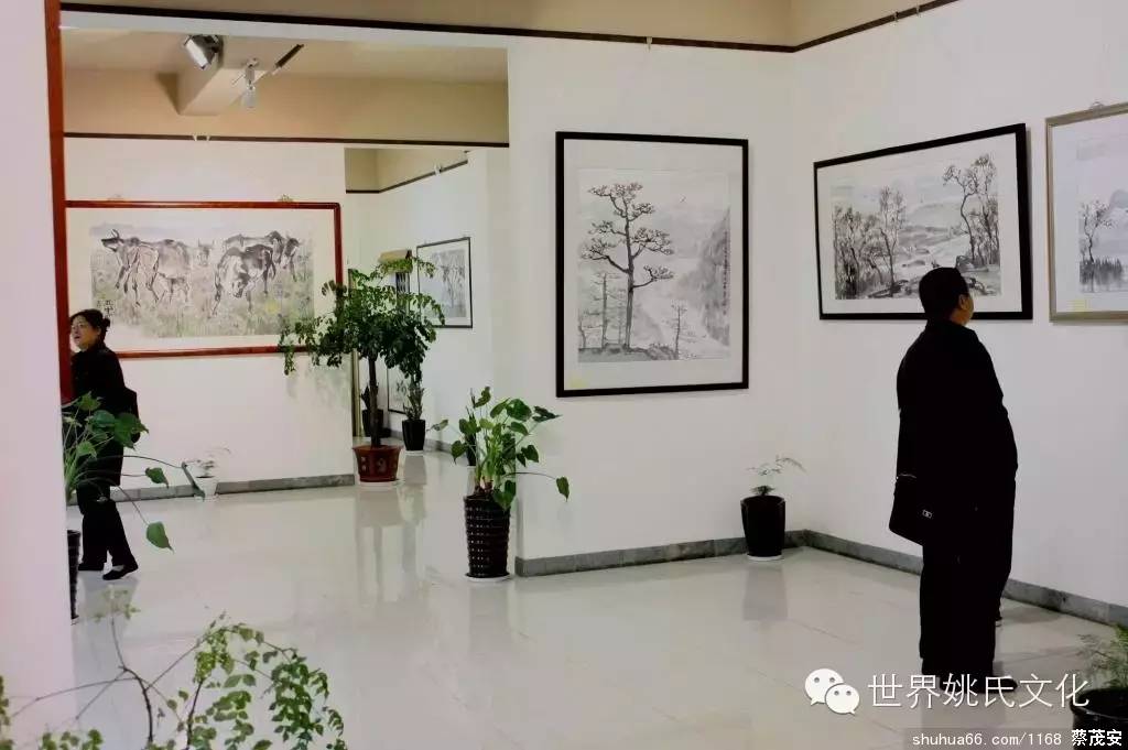 点击图片,在新窗口显示原始尺寸